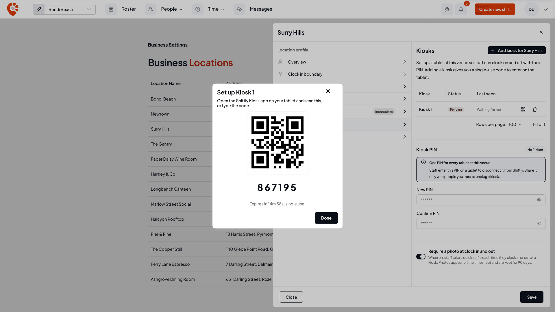 The Set up Kiosk 1 panel with a QR code, the 6-digit code 867195 and Expires in 14m 58s, single use, above the Kiosks table showing Kiosk 1 as Pending