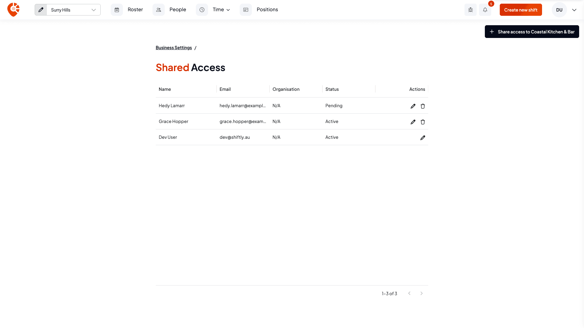 The Shared Access list showing a pending invite alongside active managers